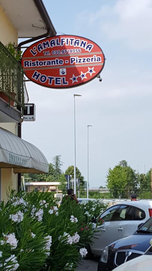 Hotel Ristorante Amalfitana Dello Exterior foto